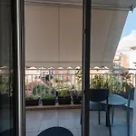 Ideal Ap Apartment *